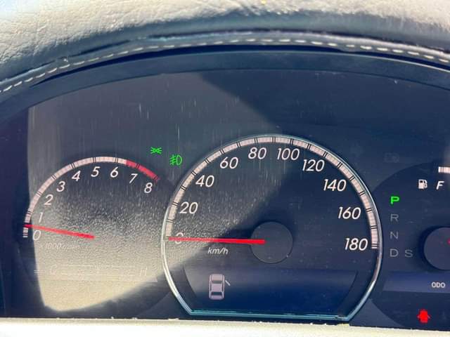 A picture of TOYOTA CROWN ATHLETE