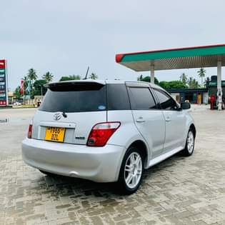A picture of TOYOTA IST BAMPA KUBWA Reg DZL Year 2007 Milleage 81720km