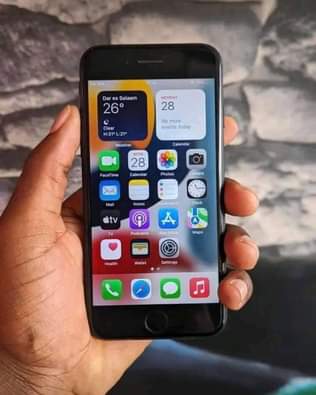 A picture of I phone 7 plain