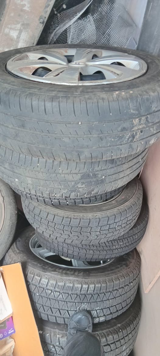 tyres