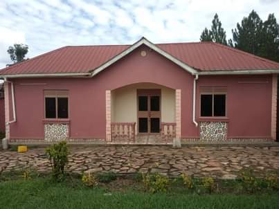 houses matugga