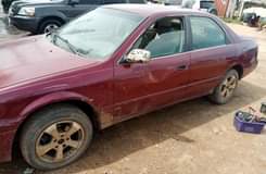 A picture of Toyota Camry pencil light
