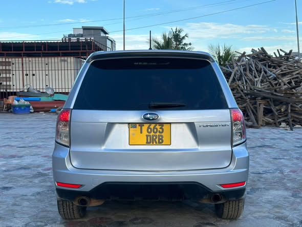 A picture of Subaru Forester0714058883