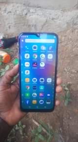 A picture of Infinix hot10 lite kipengel inakrek touch na camera 0786811399