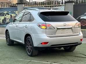 A picture of FOREIGN USED 2010 LEXUS RX350 FULL OPTION Thumbstart Navigation System