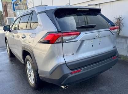 A picture of Toyota Rav 4 3 600 KM ONLY