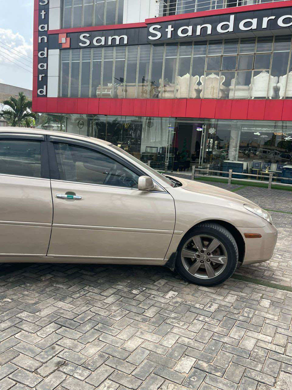 A picture of 2006 Lexus es330