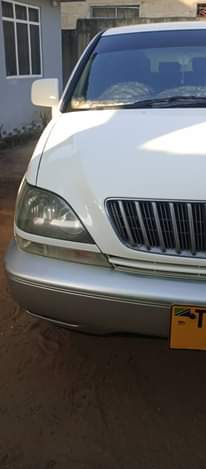 A picture of  TOYOTA_HARRIER_0620356906