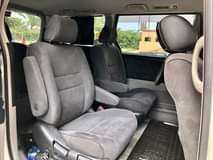 A picture of TOYOTA ALPHARD