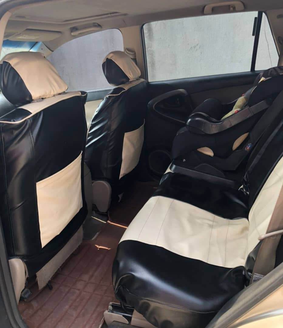 A picture of  Clean Well Maintained Registered Gold Toyota Rav4 2007. 