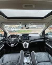 A picture of 2014 HONDA CRV