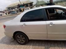 A picture of 2005 Corolla