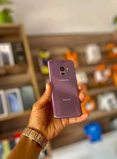 A picture of SAMSUNG GALAXY S9
