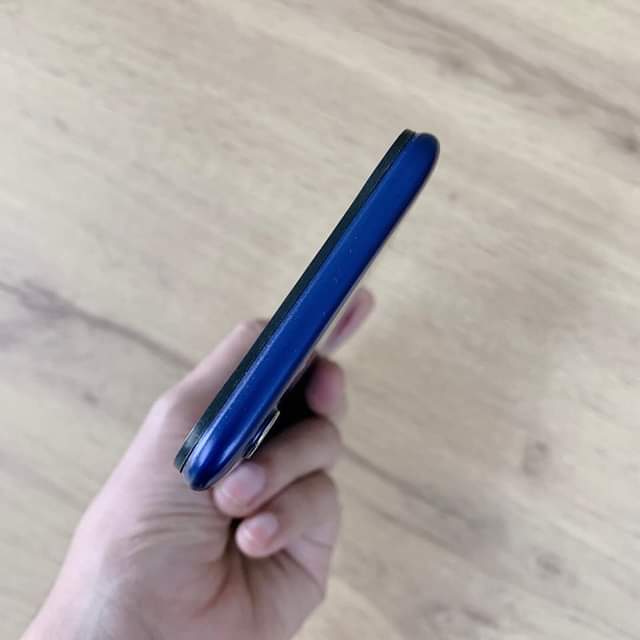 A picture of DUBAI USED OPPO A83