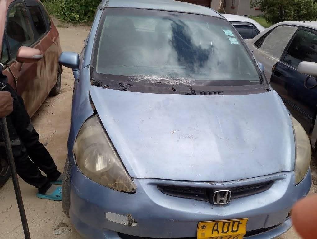 cars under 2000