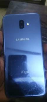 A picture of Samsung j6 plus