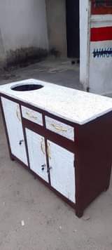 A picture of Kitcheb cabinet za kuwekea majiko ya gas na mtungu bei