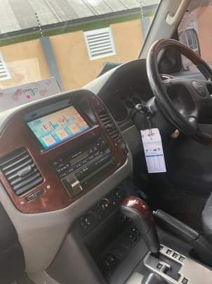 used mitsubishi pajero