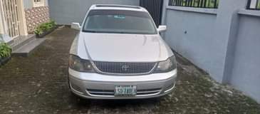 A picture of Toyota Avalon aka everything is working perfectly well nothing to
