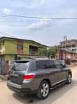 A picture of 2011 TOYOTA HIGHLANDER