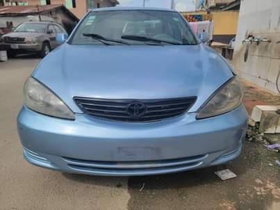 A picture of Toyota Camry 2004