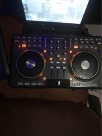 A picture of Numark mix player 0752432045