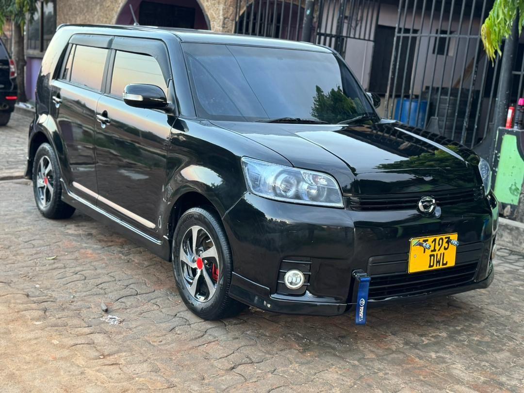 A picture of Toyota rumion