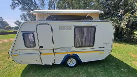 Caravan /.