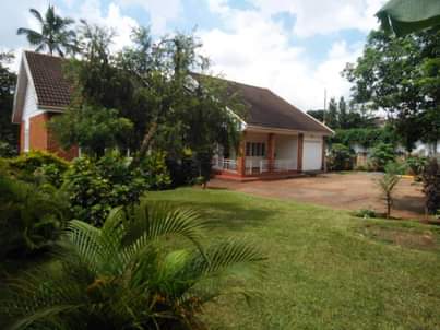A picture of 4 Beds 4 Baths House