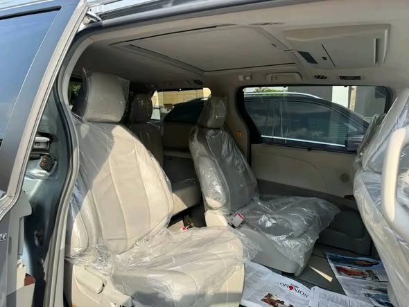 A picture of Toyota Sienna