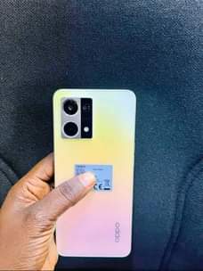 A picture of OPPO A77
