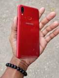 A picture of Samsung A10s