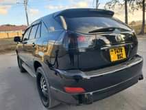 A picture of Toyota Harrier MIL 22 7 Mwaka 2005 Engen type 2AZ