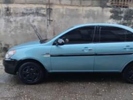 A picture of Hyundai accent 010