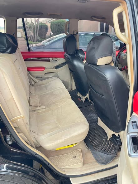 A picture of Sound and clean prado jeep 2009 model gearbox and engine