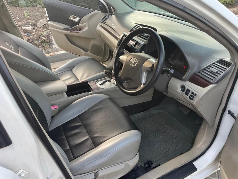 A picture of TOYOTA PREMIO