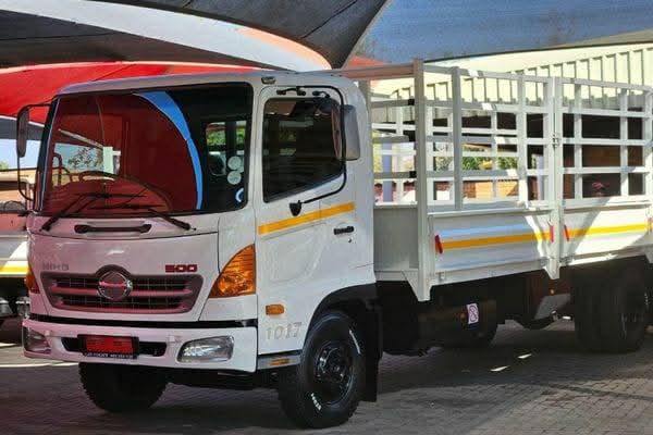 hino trucks