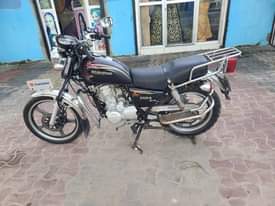 A picture of Haojue DG cc 125