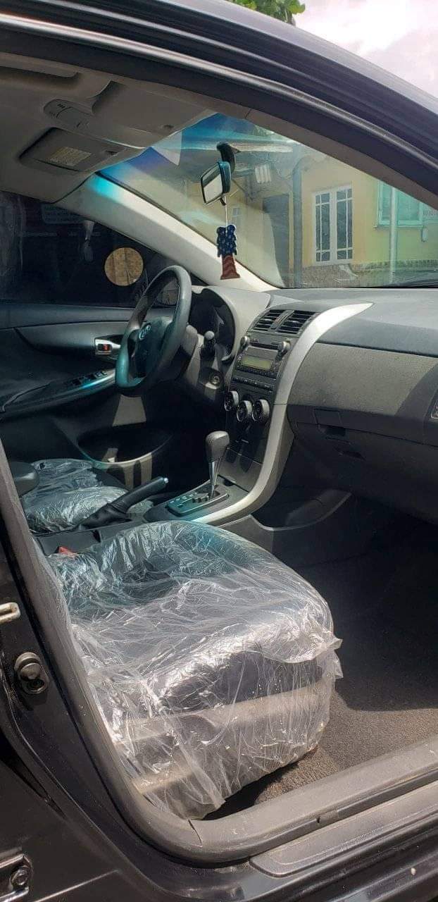 A picture of Toyota Corolla 2012