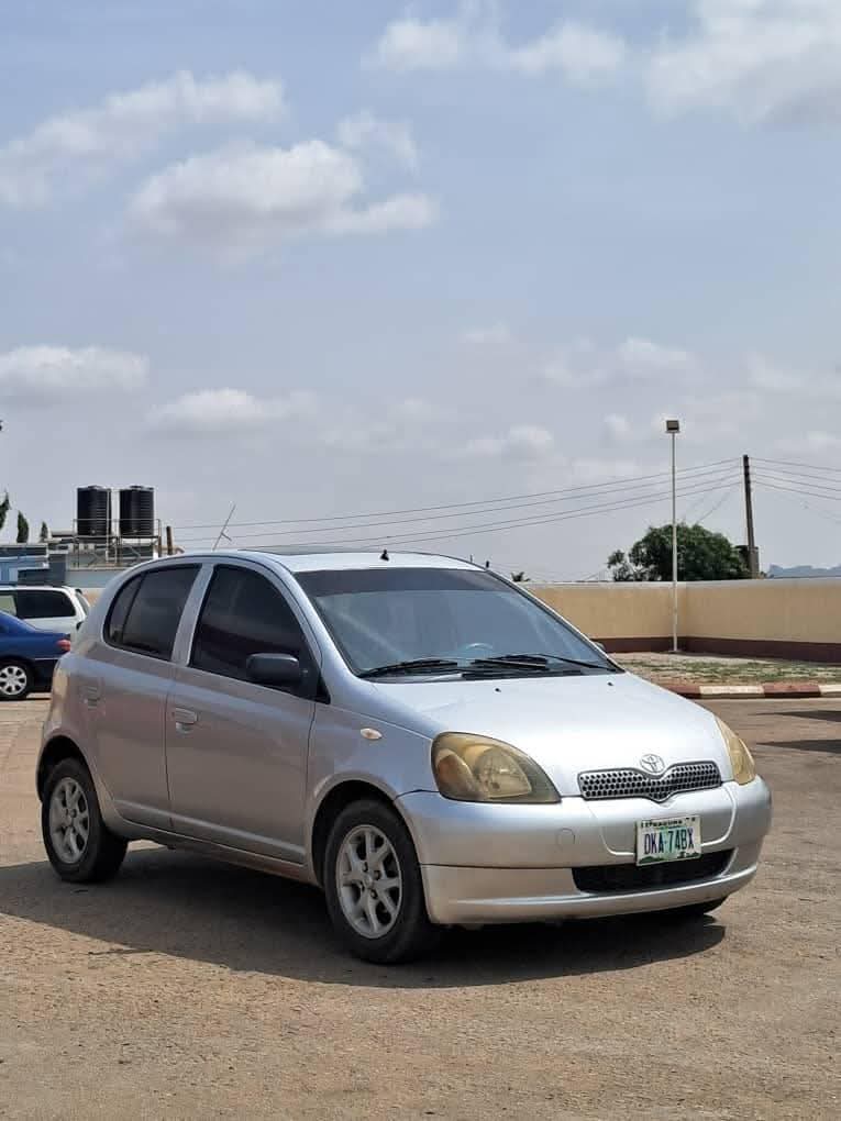 A picture of 2005 Toyota yaris