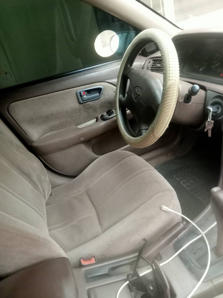 A picture of Toyota Camry 2001