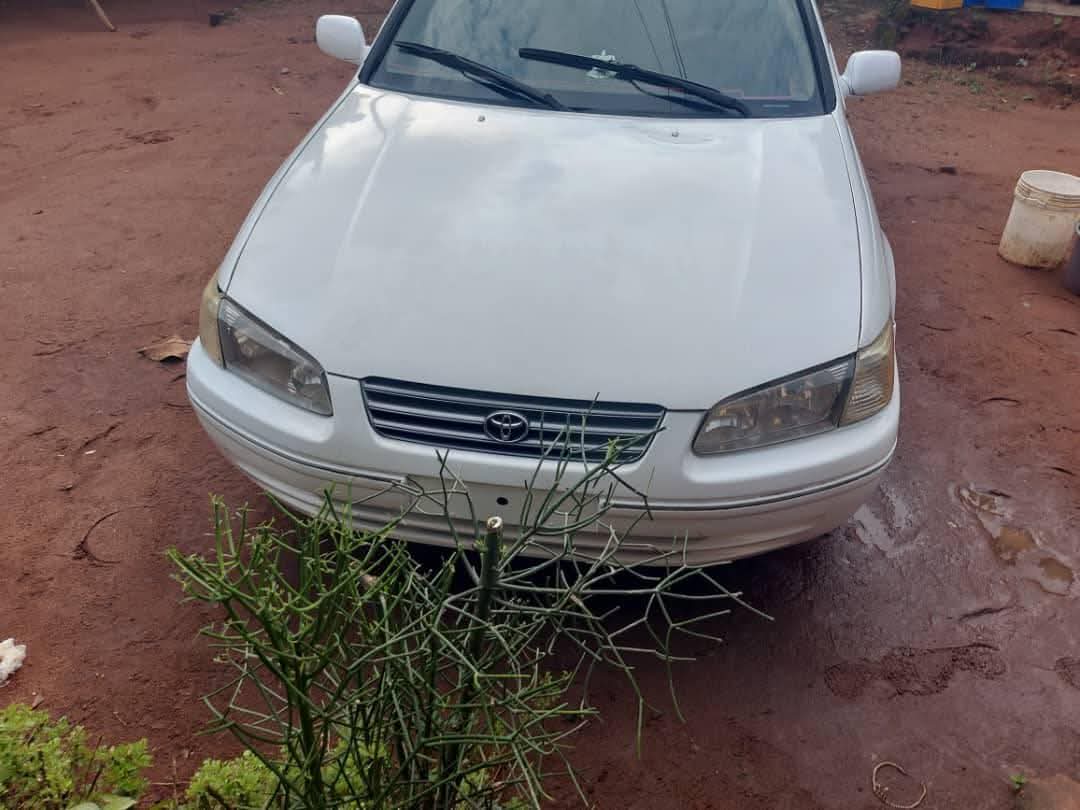A picture of Toyota Camry 2002