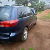 A picture of Toyota Sienna 2005 XLE Full Option 08161192242