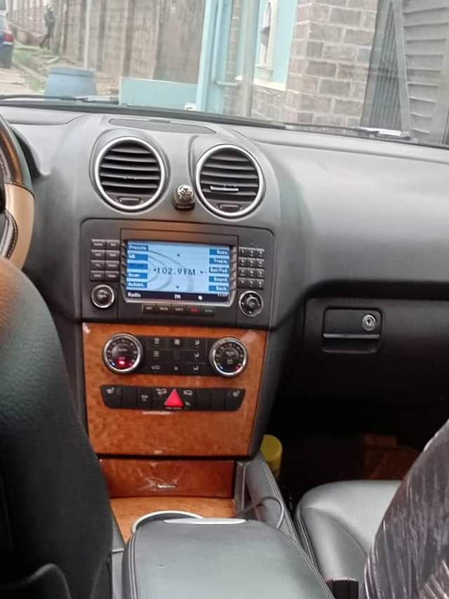 A picture of Very neat and barely used unregistered ml350 4matic 2008 model
