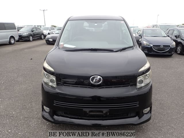 A picture of 2009 Toyota voxy