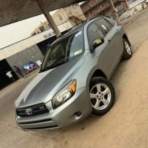 A picture of GOOD DEAL TOYOTA RAV4 2008 TOKS V6 ENGINE SUPER SHARP