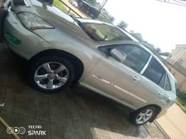 A picture of Takas Motors 07060931241 DISTRESS SALES Lexus Rx 330 Owerri sharp