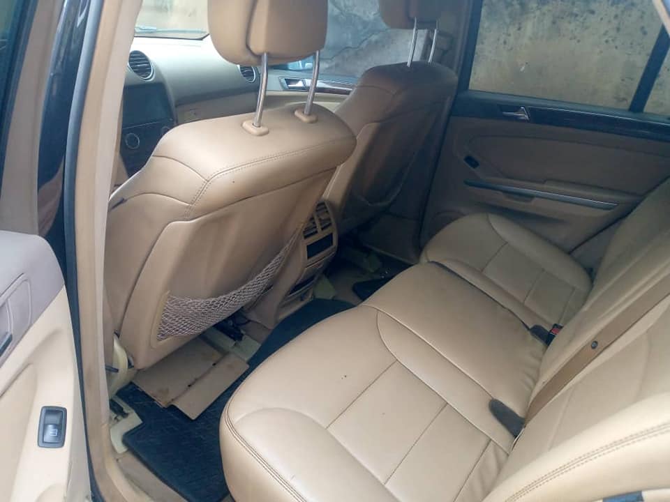 A picture of Destres ML350 2008 Benz nothing to fix Lagos deal 08083226399