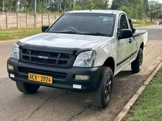 classifieds/cars isuzu