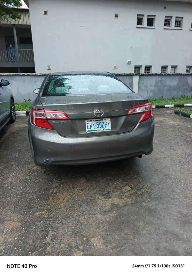A picture of Toyota Camry 014
